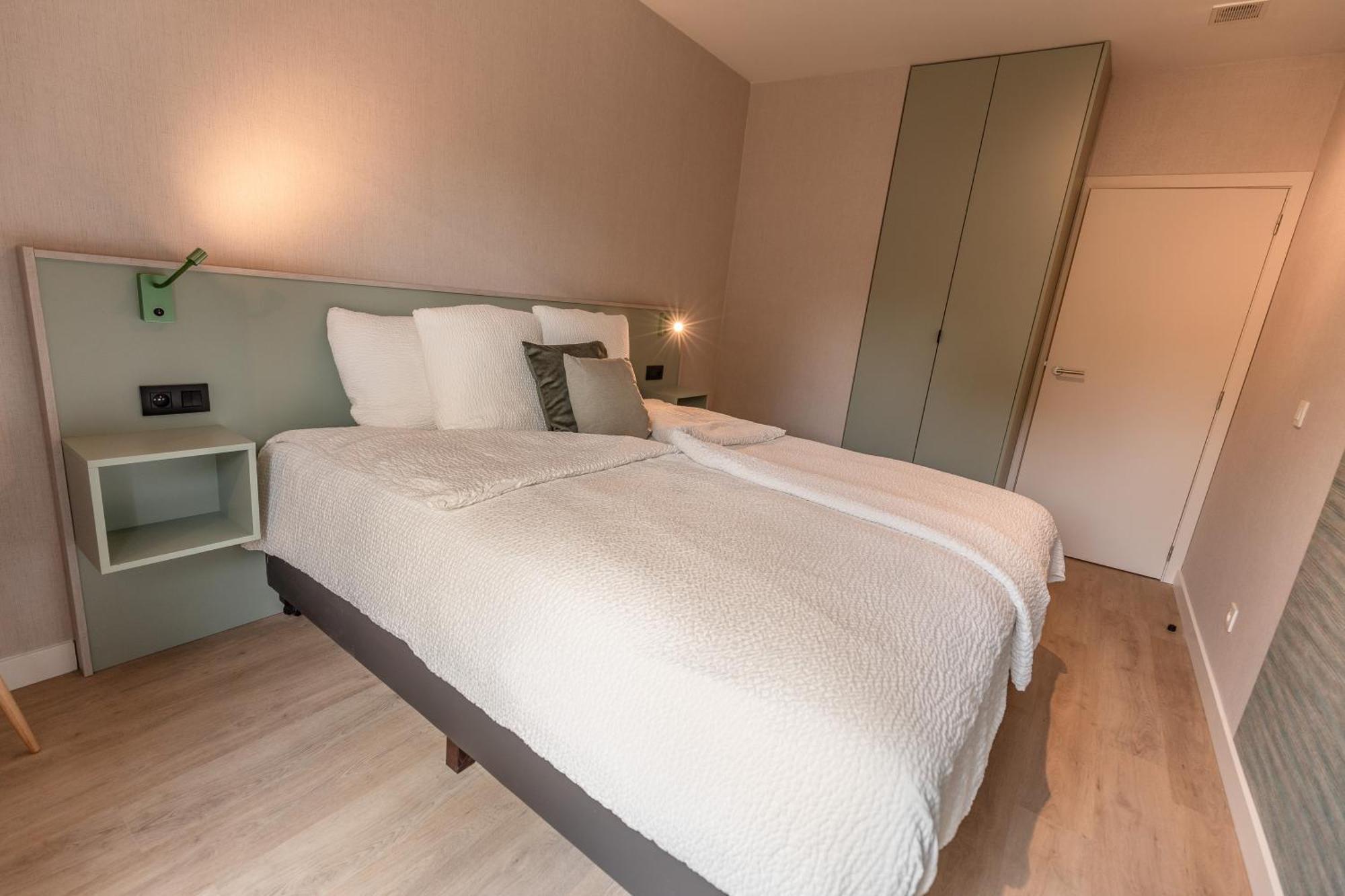 Abalona Hotel & Apartments 덴데르몬데 외부 사진