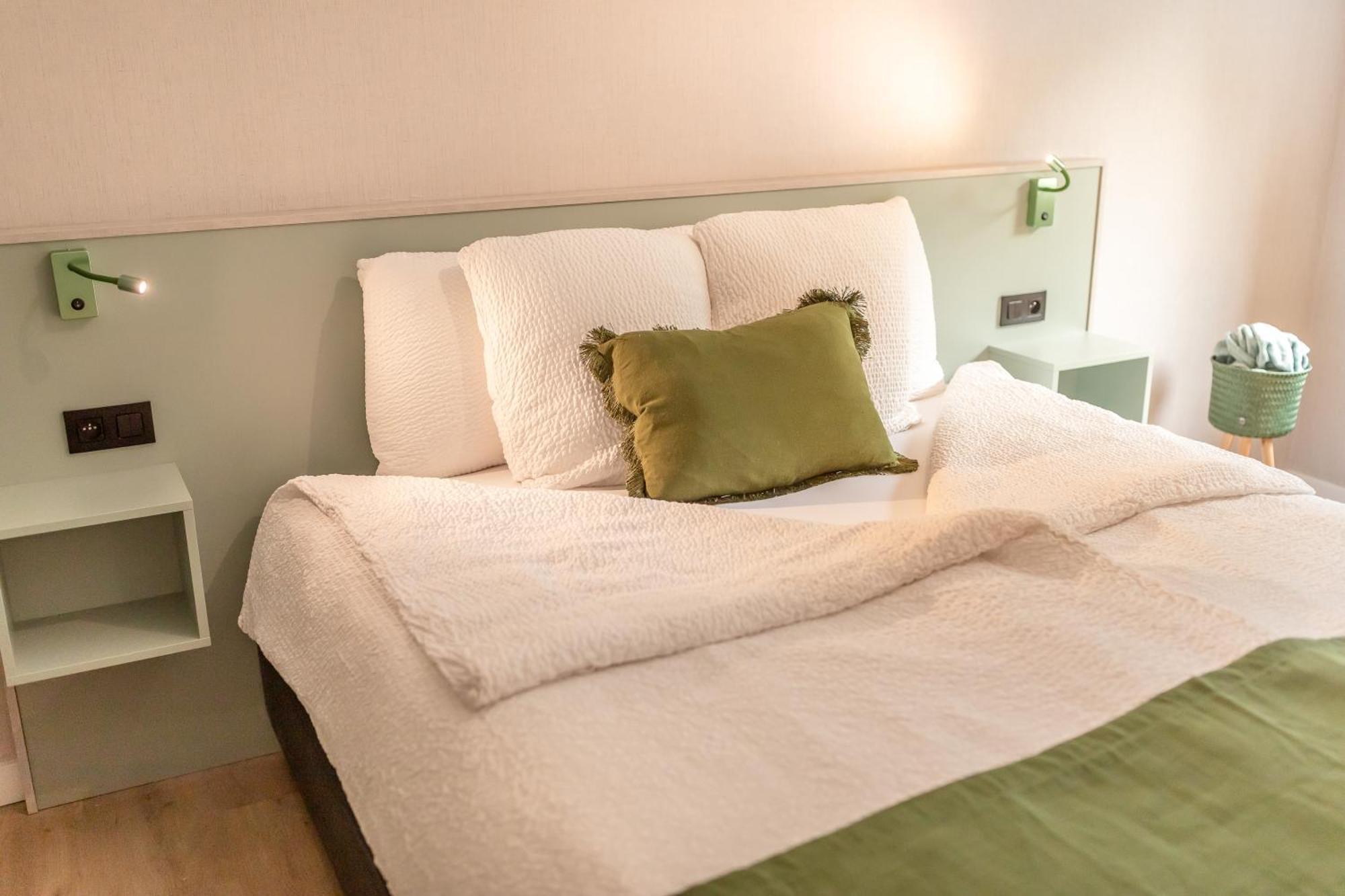 Abalona Hotel & Apartments 덴데르몬데 외부 사진
